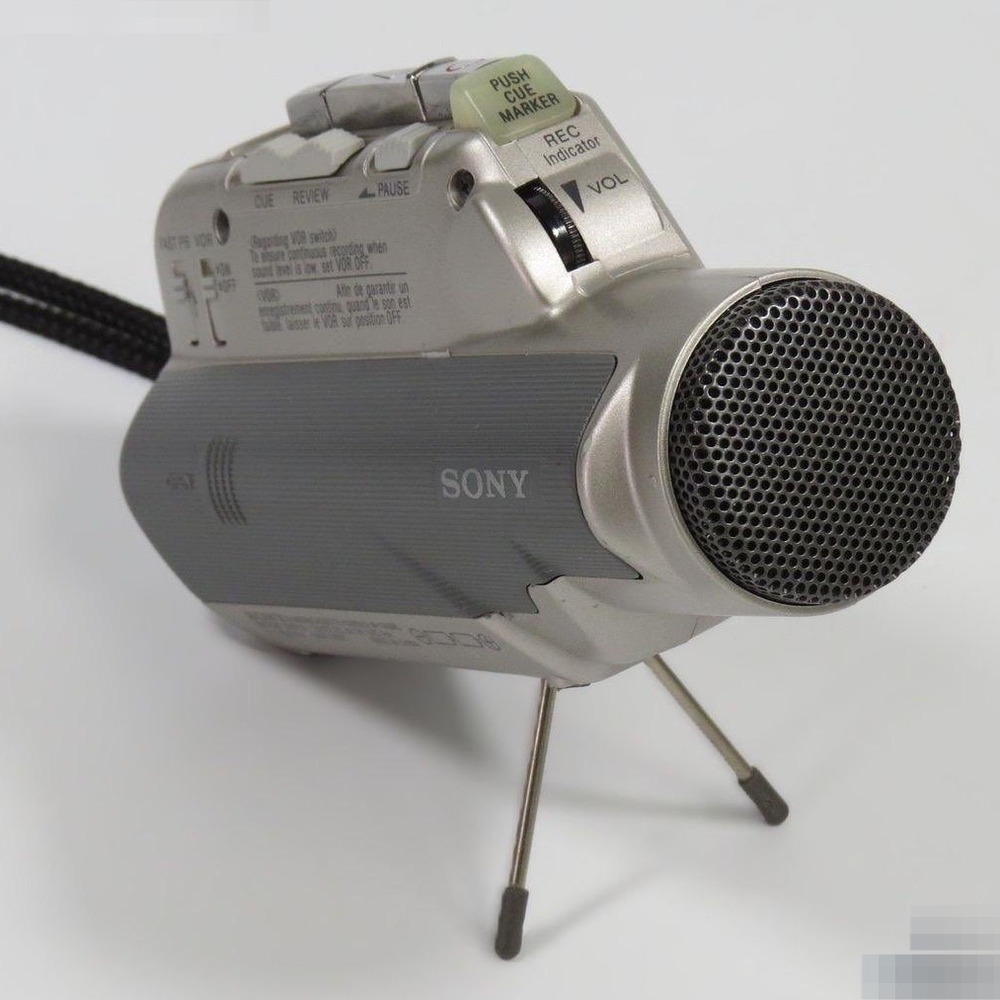 Sony M-100MC Microcassette-Corder Mich Micro Clear Voice Recorder with Tripod